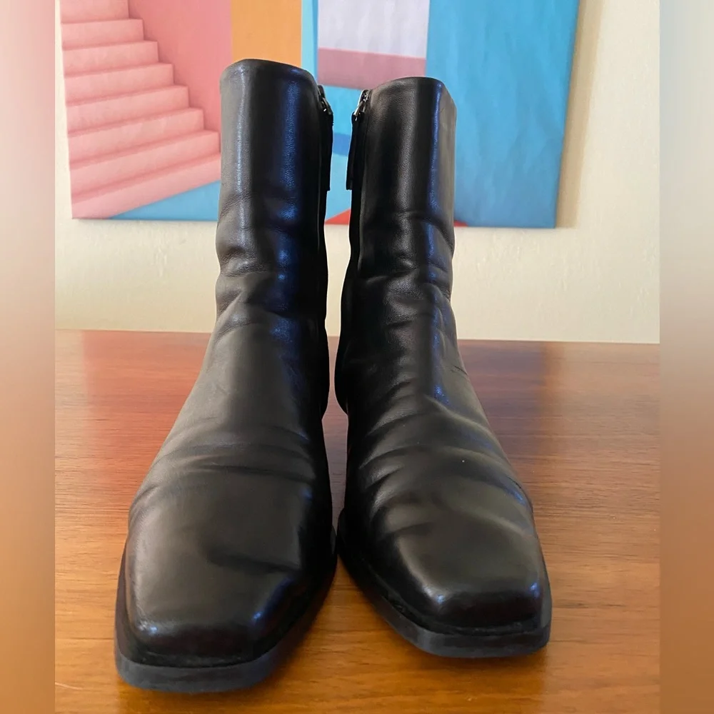 Massimo Dutti Black Leather Ankle Boots